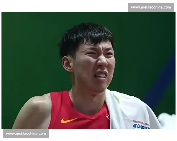 周琦爱子幼儿园毕业！与男篮叔叔互动害羞萌翻全网