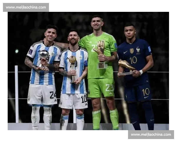 大马丁自荐加盟曼联！4000 万镑转会费曝光，阿根廷门神铁心投红魔