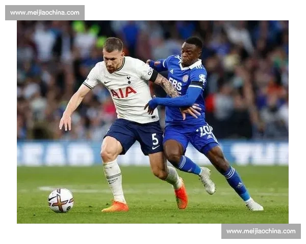 罗马诺确认!布伦特福德签下费耶诺德中场新星米兰博