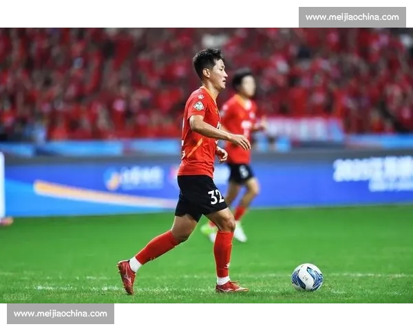 苏超南京队全胜启示：校园足球如何培育职业球星